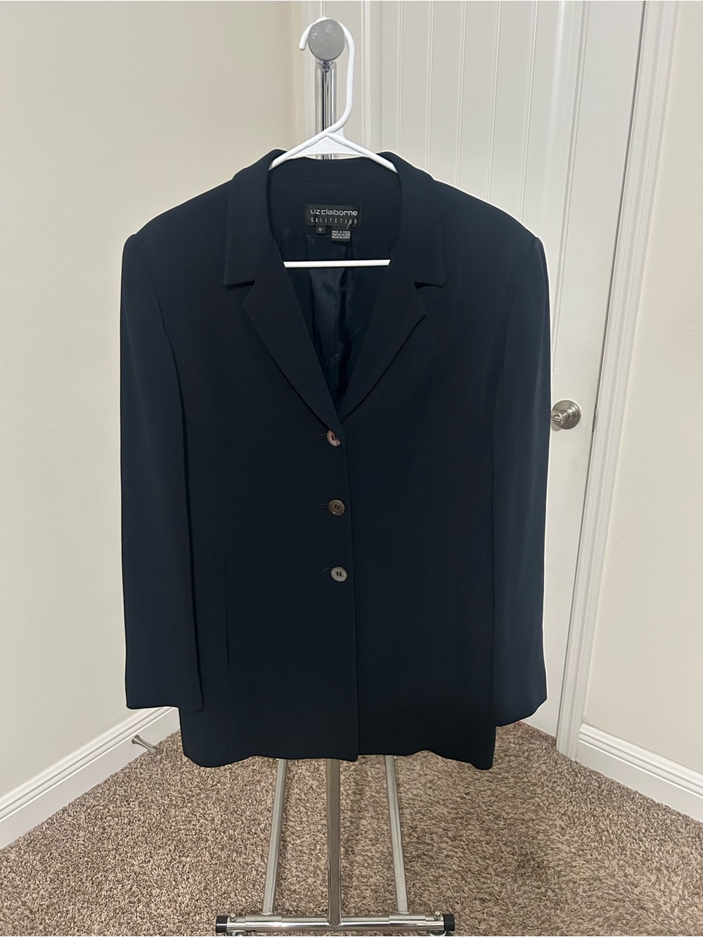 Liz Claiborne Black Single-Breasted Blazer